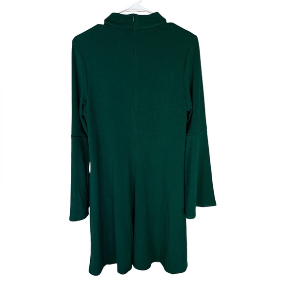 Karen Kane mini dress Bell sleeve detail and choker neckline. Size L - Picture 6 of 7